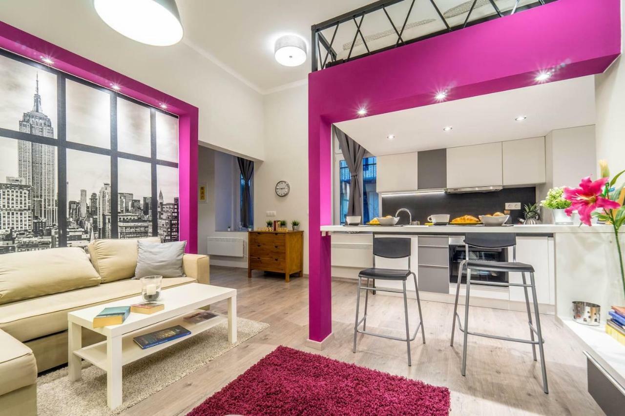 Cozy Downtown Studio Apartment Budapest Exterior foto