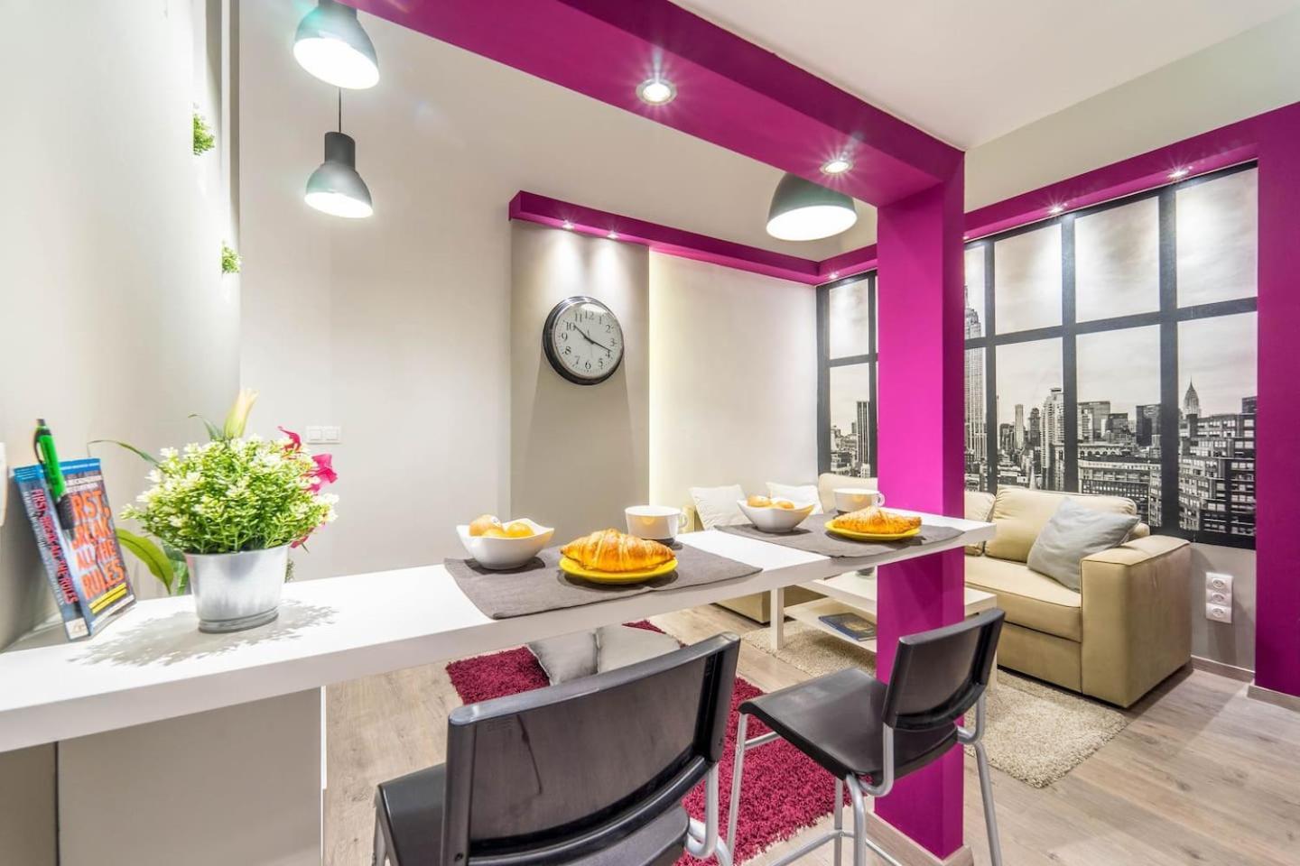 Cozy Downtown Studio Apartment Budapest Exterior foto