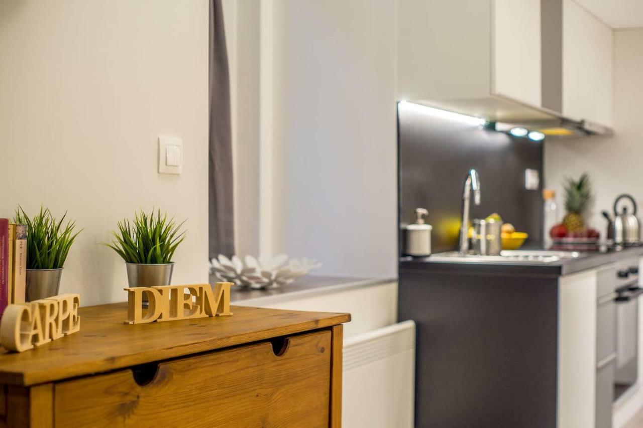 Cozy Downtown Studio Apartment Budapest Exterior foto